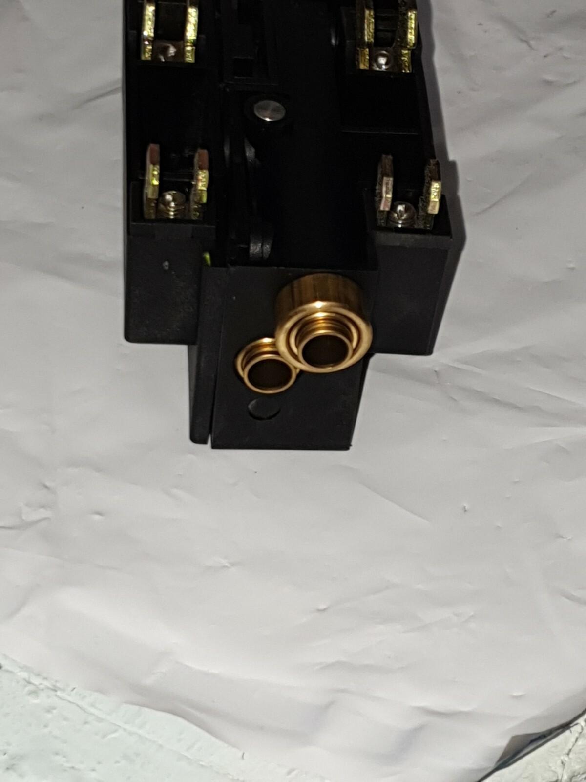 meter-terminal-block